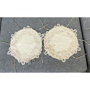 Belgian Lace Bread Warmer, Bun Holder, Scone Muffin Warmer Set of 2